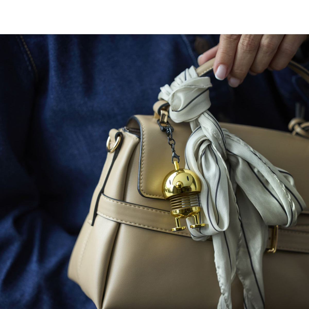 Hoptimist Bag Charm Gold
