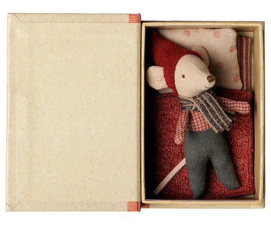 Maileg Weihnachtsmaus, Baby im Buch