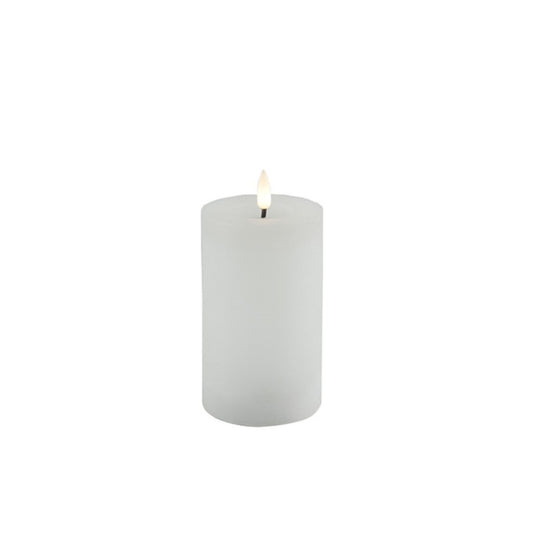 decostar_stumpenkerze_led_lyon_M_weiss_796906