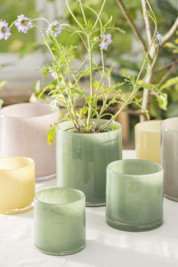 ib-laursen-topf-venecia-durchgefaerbtes-gruenes-glas-8711-22-2