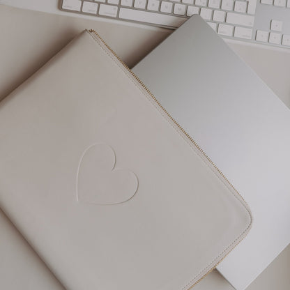 Eulenschnitt Laptoptasche Herz Creme
